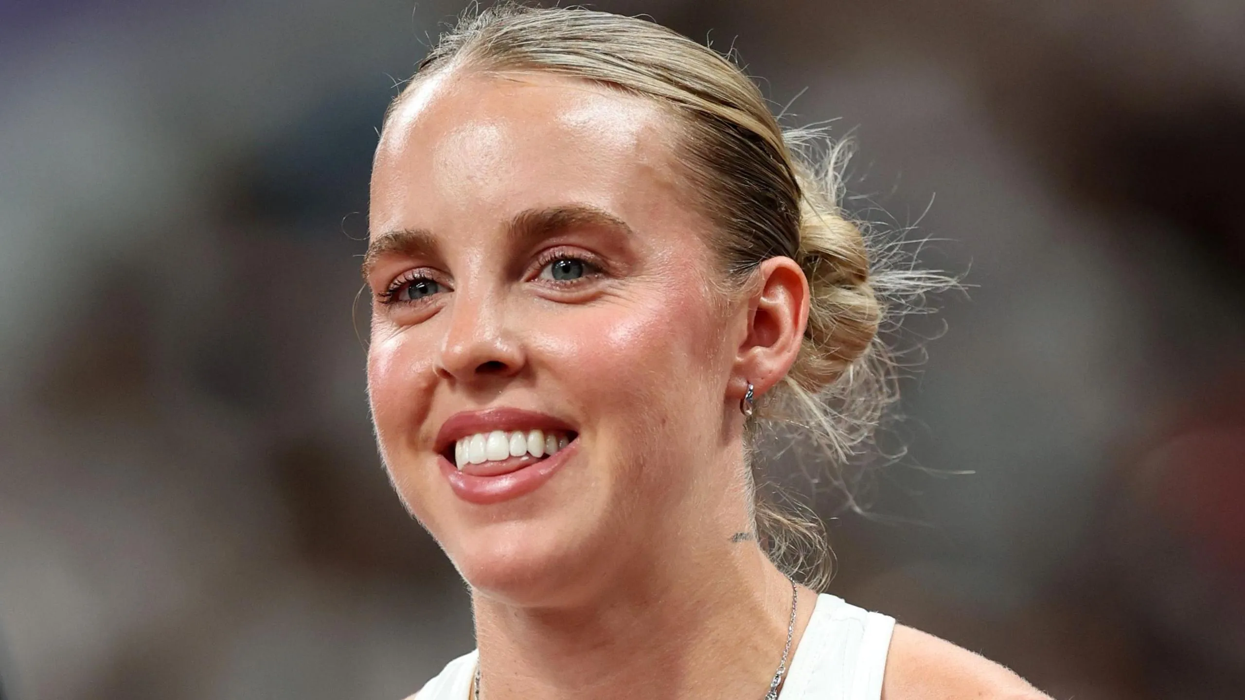 Keely Hodgkinson Launches Global Championship Bid with Winning Start