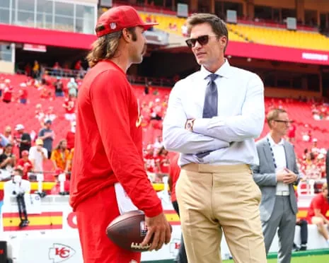 The NFL legend sparks fan criticism as showing up in Raiders coaching booth
