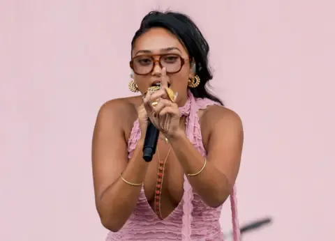 Joy Crookes Releasing Flawless Standards – Her Art Grows Stronger for It